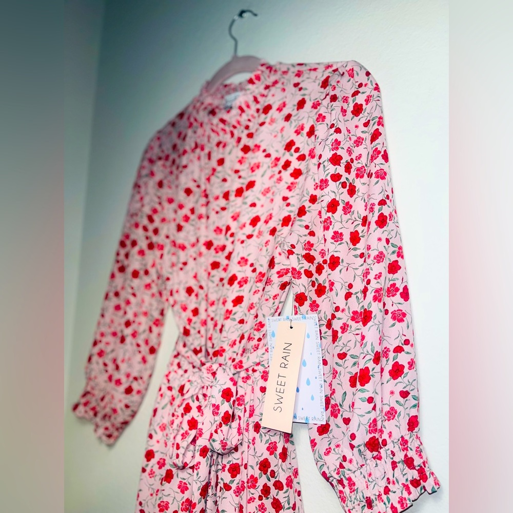 Sweet Rain Crew Neck Floral Sun Dress